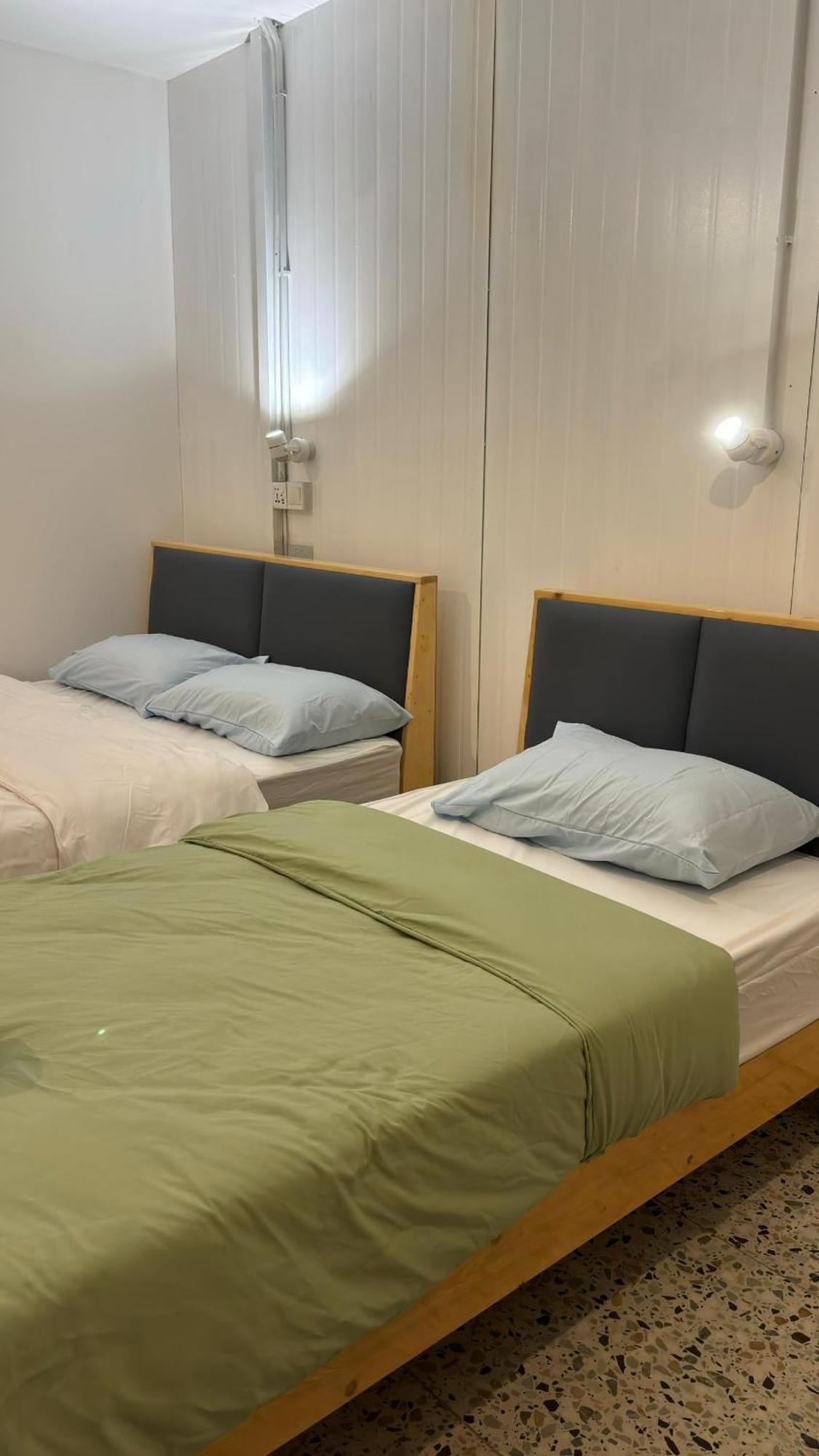 5 Minutes Airport Lodge Kampong Patagas Eksteriør bilde
